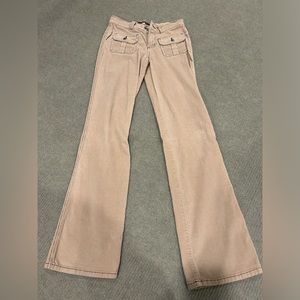 Bella Dahl ivory boot cut corduroy jeans. Brown stitching. Size 27